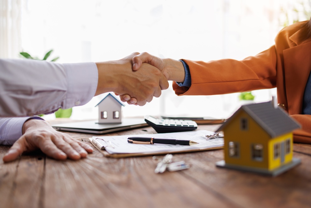 ¿Cómo identificar una buena agencia inmobiliaria?