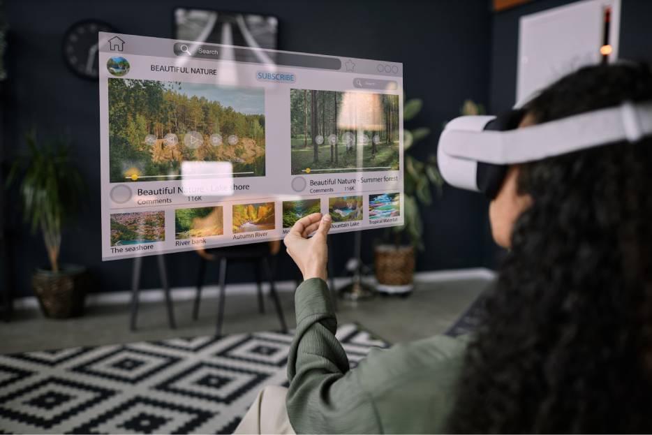 La realidad virtual revoluciona el mercado inmobiliario al ofrecer visitas inmersivas, ahorrando tiempo a compradores y agentes.
