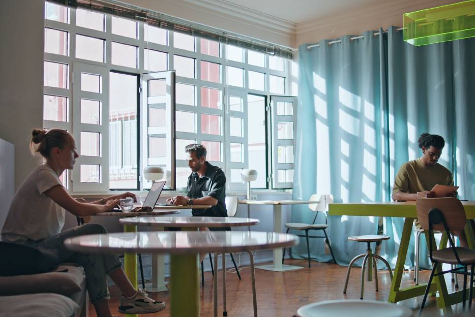 La tendencia del coworking en Mérida impulsa el mercado inmobiliario con espacios que equilibran trabajo y estilo de vida.