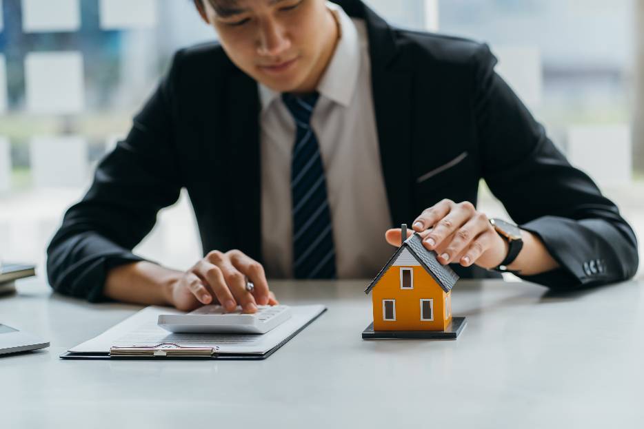 Analizar viabilidad financiera y documentos oficiales protege tu inversión en preventas inmobiliarias en Mérida.