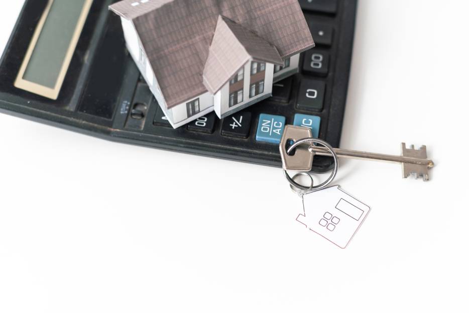 Elegir entre distintos créditos hipotecarios permite financiar tu vivienda con mejores condiciones y mayor estabilidad económica.